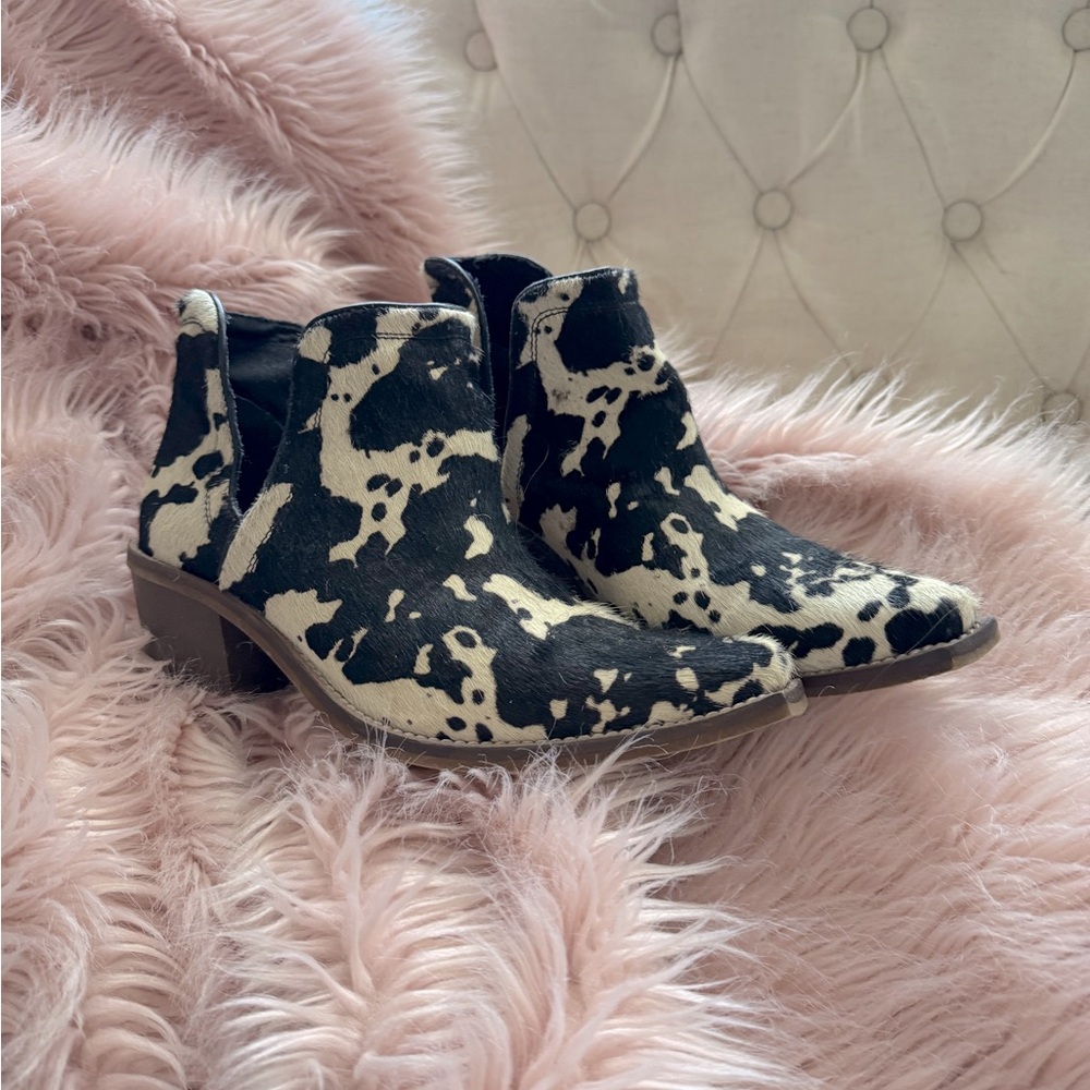 Espresso and white Myra bootie